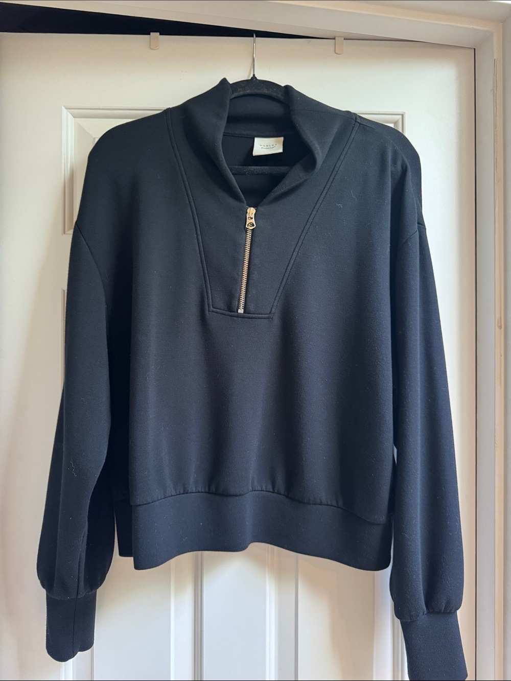 Varley Davidson woven Black Half-Zip sweatshirt double soft material